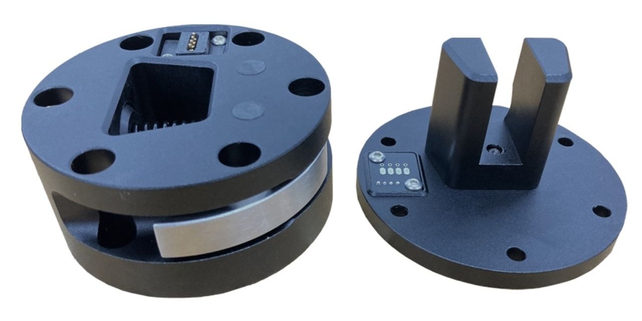 VNM Kormány oldali QR Adapter